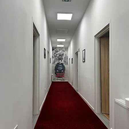 호텔 Noclegi Korzybie Korzybie